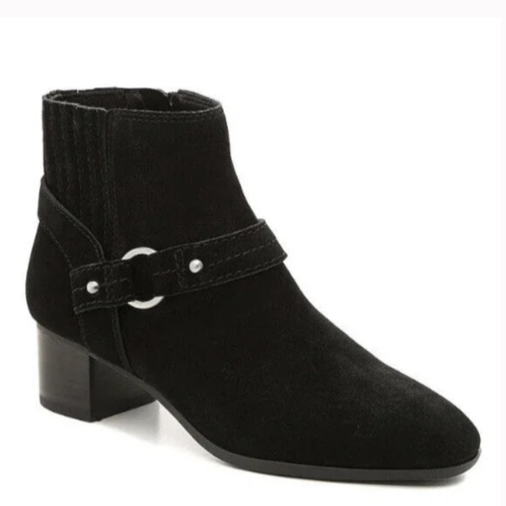 New Essex Lane Black Suede Booties